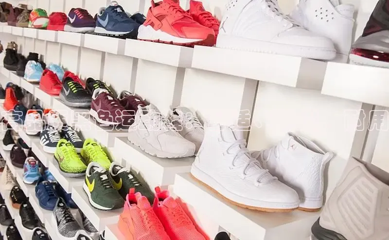 米兰体育全站app官网每日互动高品质黑色运动鞋：舒适、时尚、耐用