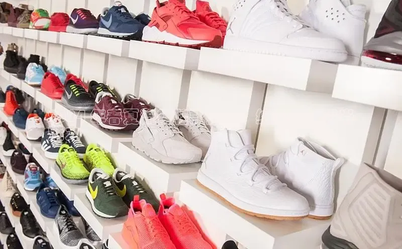 米兰官方网站直接进入路畅科技2024 年春夏流行鞋款指南：绽放你的时尚
魅力